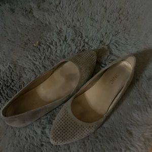 Vionic slip on flats